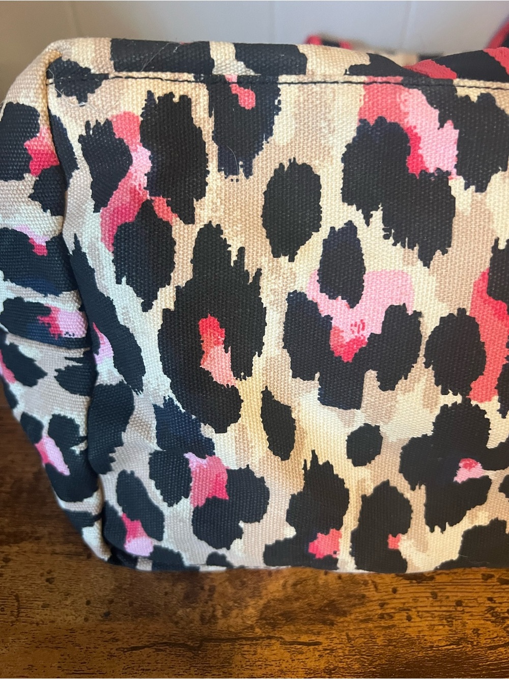 Victorias Secret Large Pink Leopard Overnight Duffle Weekender Travel Tote Bag - Picture 10 of 16